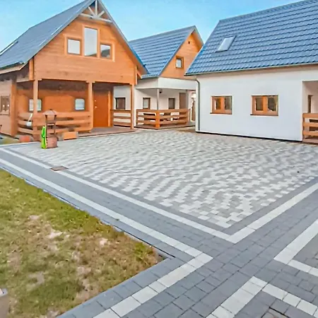 Gorgeous In With Wifi Rowy